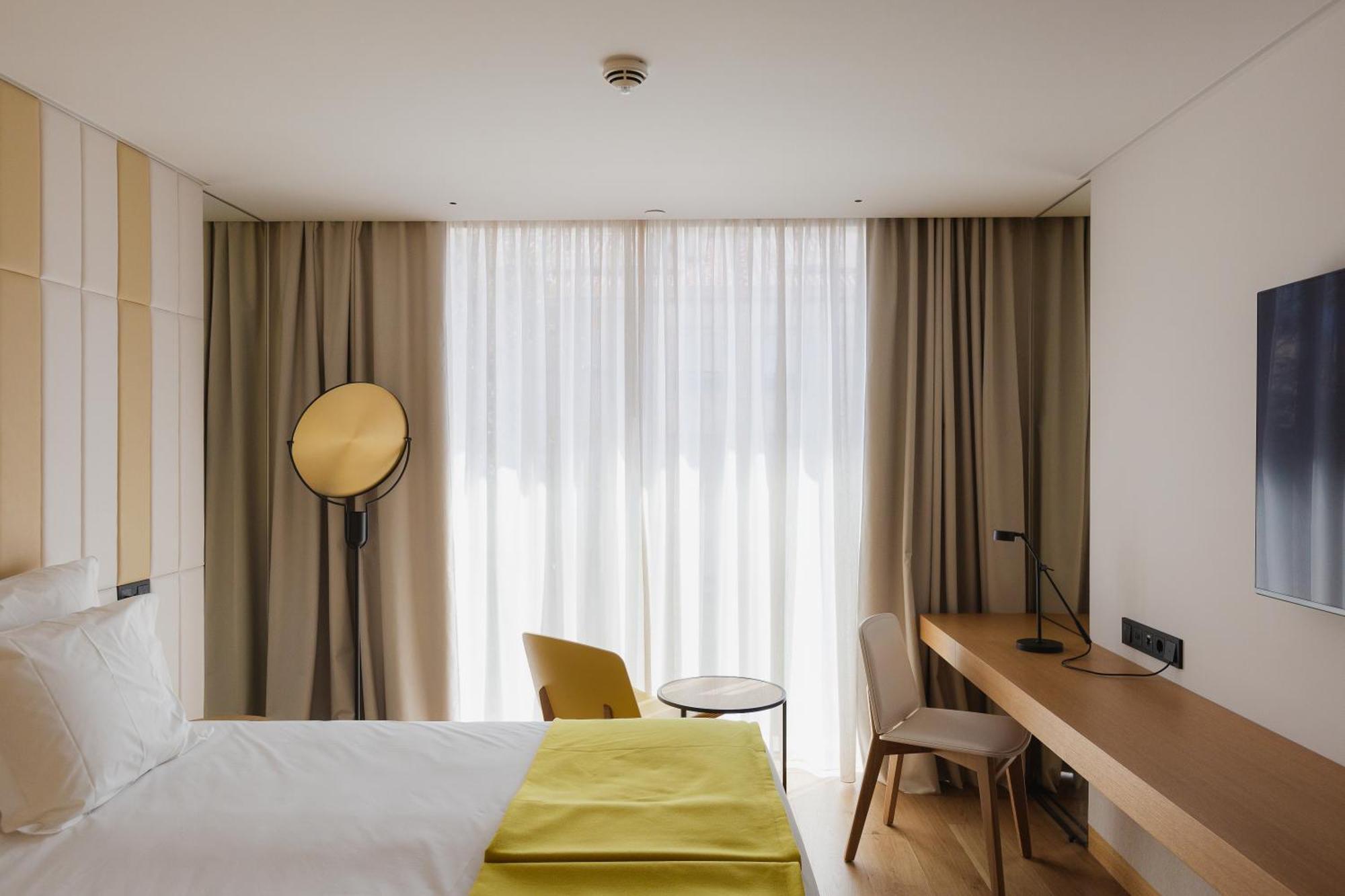 Lumen Hotel & The Lisbon Light Show الغرفة الصورة